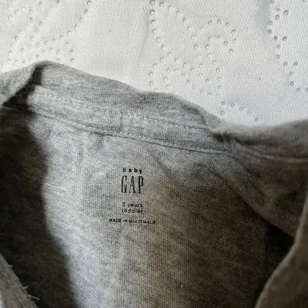 Gap Unicorn Graphic Tee Size 3T